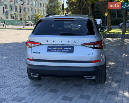 Серый Шкода Kodiaq, объемом двигателя 1.98 л и пробегом 121 тыс. км за 31000 $, фото 10 на Automoto.ua