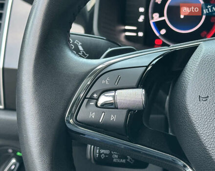 Серый Шкода Kodiaq, объемом двигателя 2 л и пробегом 181 тыс. км за 35399 $, фото 115 на Automoto.ua