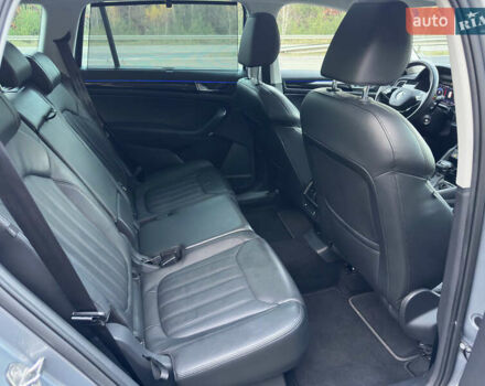 Серый Шкода Kodiaq, объемом двигателя 2 л и пробегом 181 тыс. км за 35399 $, фото 89 на Automoto.ua