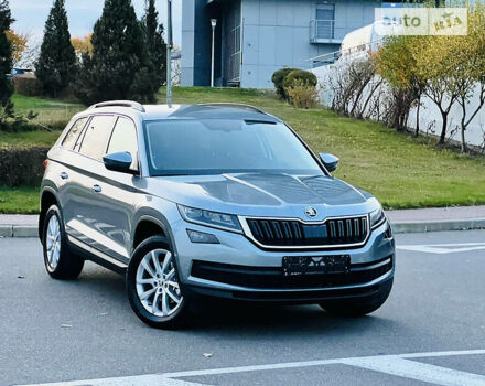 Сірий Шкода Kodiaq, об'ємом двигуна 2 л та пробігом 6 тис. км за 37999 $, фото 175 на Automoto.ua