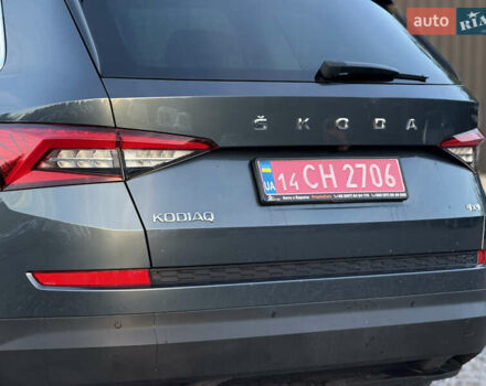 Сірий Шкода Kodiaq, об'ємом двигуна 2 л та пробігом 174 тис. км за 31999 $, фото 13 на Automoto.ua