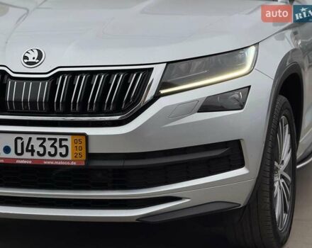 Серый Шкода Kodiaq, объемом двигателя 1.97 л и пробегом 177 тыс. км за 35999 $, фото 9 на Automoto.ua