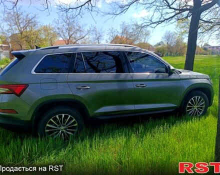 Серый Шкода Kodiaq, объемом двигателя 2 л и пробегом 36 тыс. км за 35000 $, фото 2 на Automoto.ua