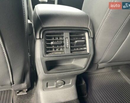 Серый Шкода Kodiaq, объемом двигателя 1.98 л и пробегом 75 тыс. км за 35700 $, фото 60 на Automoto.ua