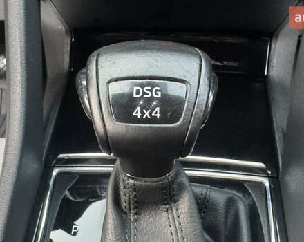 Серый Шкода Kodiaq, объемом двигателя 1.97 л и пробегом 141 тыс. км за 29999 $, фото 154 на Automoto.ua