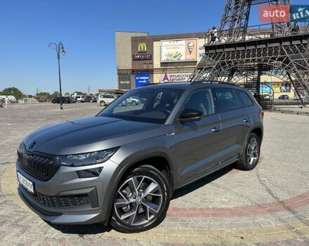 Серый Шкода Kodiaq, объемом двигателя 2 л и пробегом 25 тыс. км за 45000 $, фото 7 на Automoto.ua