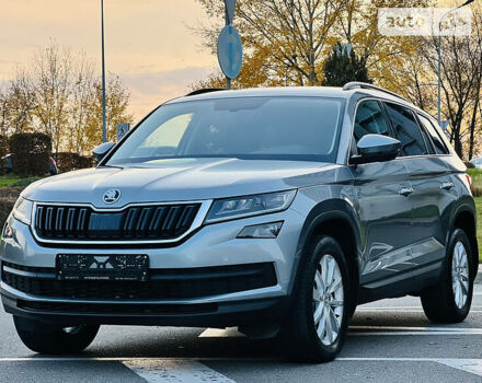 Сірий Шкода Kodiaq, об'ємом двигуна 2 л та пробігом 6 тис. км за 37999 $, фото 164 на Automoto.ua