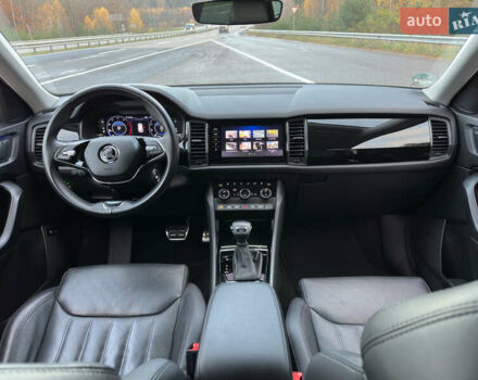 Серый Шкода Kodiaq, объемом двигателя 2 л и пробегом 181 тыс. км за 35399 $, фото 103 на Automoto.ua