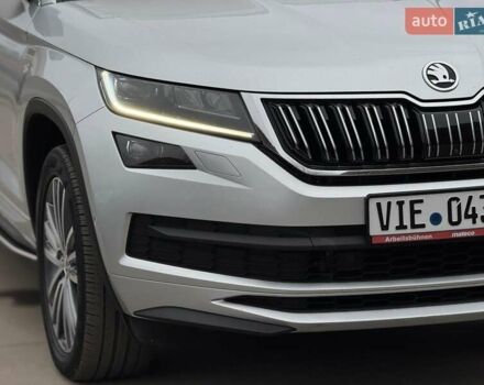 Серый Шкода Kodiaq, объемом двигателя 1.97 л и пробегом 177 тыс. км за 35999 $, фото 7 на Automoto.ua