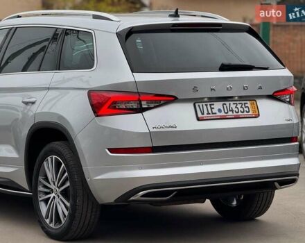 Серый Шкода Kodiaq, объемом двигателя 1.97 л и пробегом 177 тыс. км за 35999 $, фото 11 на Automoto.ua