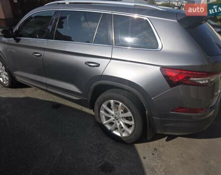 Серый Шкода Kodiaq, объемом двигателя 1.97 л и пробегом 41 тыс. км за 38000 $, фото 1 на Automoto.ua