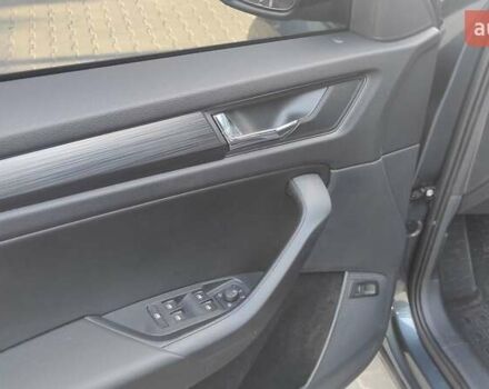 Серый Шкода Kodiaq, объемом двигателя 2 л и пробегом 19 тыс. км за 33200 $, фото 15 на Automoto.ua