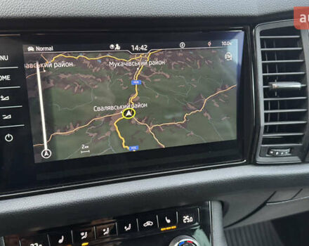 Серый Шкода Kodiaq, объемом двигателя 1.97 л и пробегом 141 тыс. км за 29999 $, фото 124 на Automoto.ua