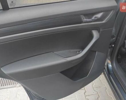 Серый Шкода Kodiaq, объемом двигателя 2 л и пробегом 19 тыс. км за 33200 $, фото 8 на Automoto.ua