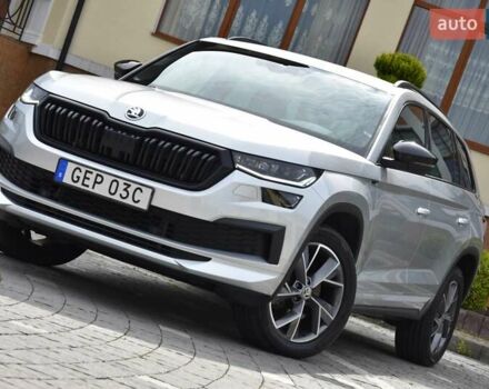Шкода Kodiaq 2021 в Львове на Automoto.ua Серый Шкода Kodiaq, объемом двигателя 1.97 л и пробегом 108 тыс. км за 42999 $, фото 8 на Automoto.ua