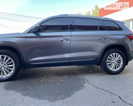 Серый Шкода Kodiaq, объемом двигателя 1.98 л и пробегом 58 тыс. км за 39900 $, фото 8 на Automoto.ua