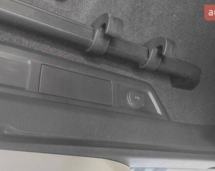 Серый Шкода Kodiaq, объемом двигателя 2 л и пробегом 19 тыс. км за 33200 $, фото 5 на Automoto.ua