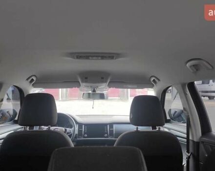 Серый Шкода Kodiaq, объемом двигателя 2 л и пробегом 19 тыс. км за 33200 $, фото 6 на Automoto.ua