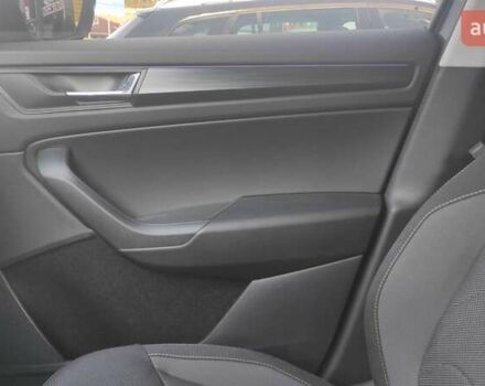 Серый Шкода Kodiaq, объемом двигателя 2 л и пробегом 19 тыс. км за 33200 $, фото 19 на Automoto.ua