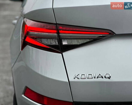 Серый Шкода Kodiaq, объемом двигателя 1.97 л и пробегом 77 тыс. км за 29999 $, фото 48 на Automoto.ua