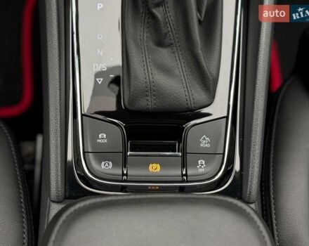 Серый Шкода Kodiaq, объемом двигателя 1.97 л и пробегом 177 тыс. км за 35999 $, фото 32 на Automoto.ua