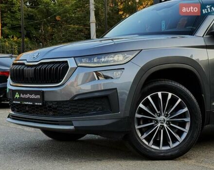Серый Шкода Kodiaq, объемом двигателя 1.98 л и пробегом 36 тыс. км за 32999 $, фото 6 на Automoto.ua