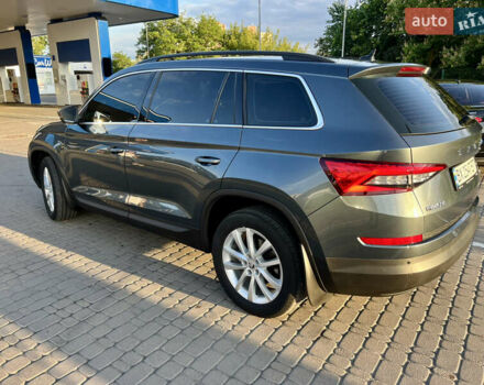 Сірий Шкода Kodiaq, об'ємом двигуна 1.97 л та пробігом 241 тис. км за 27300 $, фото 11 на Automoto.ua
