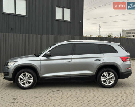 Серый Шкода Kodiaq, объемом двигателя 2 л и пробегом 167 тыс. км за 29000 $, фото 9 на Automoto.ua