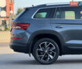 Серый Шкода Kodiaq, объемом двигателя 1.97 л и пробегом 174 тыс. км за 32999 $, фото 11 на Automoto.ua