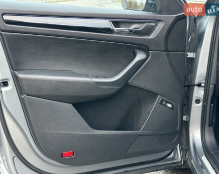 Серый Шкода Kodiaq, объемом двигателя 2 л и пробегом 181 тыс. км за 35399 $, фото 61 на Automoto.ua