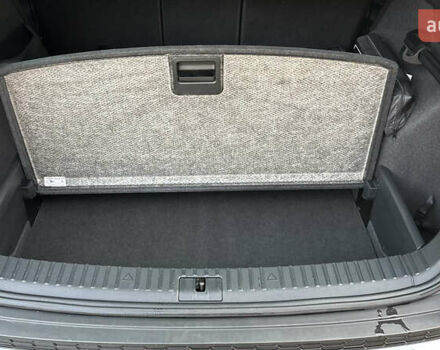 Серый Шкода Kodiaq, объемом двигателя 1.97 л и пробегом 141 тыс. км за 29999 $, фото 90 на Automoto.ua