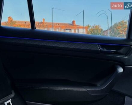 Серый Шкода Kodiaq, объемом двигателя 1.98 л и пробегом 36 тыс. км за 33699 $, фото 32 на Automoto.ua