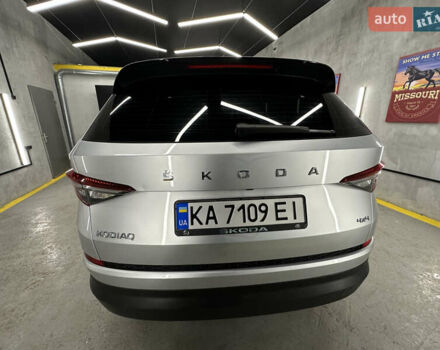 Серый Шкода Kodiaq, объемом двигателя 1.97 л и пробегом 189 тыс. км за 31000 $, фото 2 на Automoto.ua