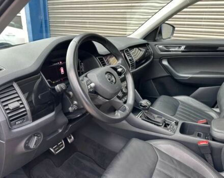 Серый Шкода Kodiaq, объемом двигателя 2 л и пробегом 18 тыс. км за 24000 $, фото 6 на Automoto.ua