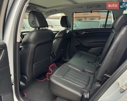 Серый Шкода Kodiaq, объемом двигателя 1.97 л и пробегом 177 тыс. км за 35999 $, фото 23 на Automoto.ua