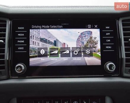 Шкода Kodiaq 2021 в Львове на Automoto.ua Серый Шкода Kodiaq, объемом двигателя 1.97 л и пробегом 108 тыс. км за 42999 $, фото 77 на Automoto.ua