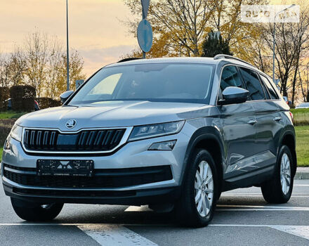 Сірий Шкода Kodiaq, об'ємом двигуна 2 л та пробігом 6 тис. км за 37999 $, фото 162 на Automoto.ua