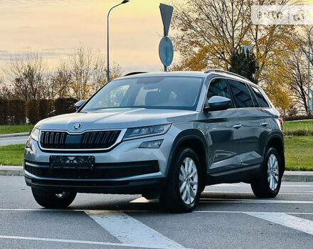 Сірий Шкода Kodiaq, об'ємом двигуна 2 л та пробігом 6 тис. км за 37999 $, фото 151 на Automoto.ua