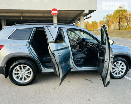 Сірий Шкода Kodiaq, об'ємом двигуна 2 л та пробігом 6 тис. км за 37999 $, фото 46 на Automoto.ua