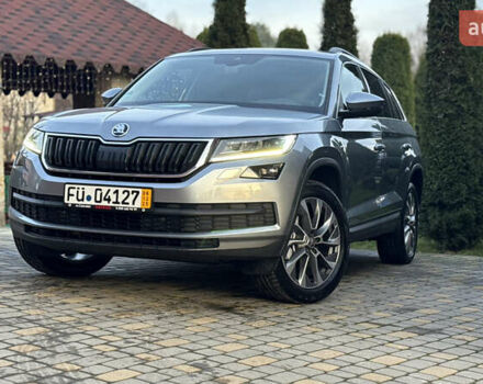 Серый Шкода Kodiaq, объемом двигателя 1.97 л и пробегом 141 тыс. км за 29999 $, фото 2 на Automoto.ua