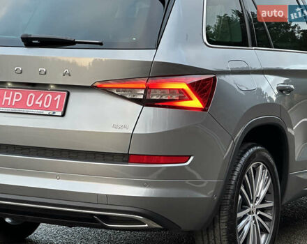 Серый Шкода Kodiaq, объемом двигателя 2 л и пробегом 181 тыс. км за 35399 $, фото 58 на Automoto.ua