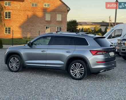 Шкода Kodiaq 2021 в Черновцах на Automoto.ua Серый Шкода Kodiaq, объемом двигателя 1.97 л и пробегом 92 тыс. км за 40900 $, фото 4 на Automoto.ua