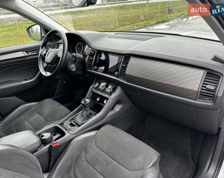 Серый Шкода Kodiaq, объемом двигателя 1.97 л и пробегом 77 тыс. км за 29999 $, фото 27 на Automoto.ua