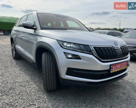 Серый Шкода Kodiaq, объемом двигателя 2 л и пробегом 181 тыс. км за 31500 $, фото 3 на Automoto.ua