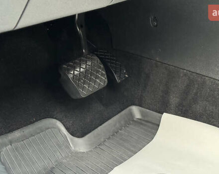 Серый Шкода Kodiaq, объемом двигателя 1.97 л и пробегом 141 тыс. км за 29999 $, фото 38 на Automoto.ua