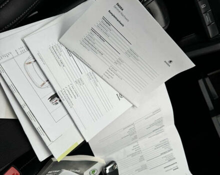 Серый Шкода Kodiaq, объемом двигателя 1.97 л и пробегом 181 тыс. км за 35500 $, фото 149 на Automoto.ua