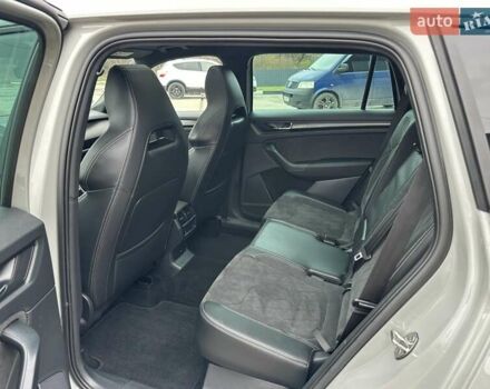 Серый Шкода Kodiaq, объемом двигателя 1.97 л и пробегом 188 тыс. км за 36950 $, фото 49 на Automoto.ua
