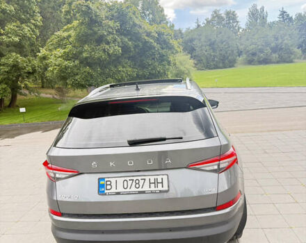 Серый Шкода Kodiaq, объемом двигателя 1.97 л и пробегом 164 тыс. км за 37000 $, фото 2 на Automoto.ua