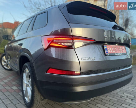 Сірий Шкода Kodiaq, об'ємом двигуна 2 л та пробігом 220 тис. км за 31200 $, фото 52 на Automoto.ua