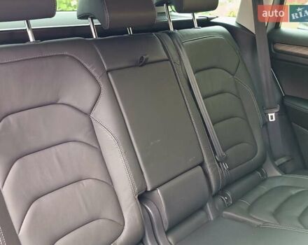 Серый Шкода Kodiaq, объемом двигателя 1.97 л и пробегом 106 тыс. км за 37700 $, фото 60 на Automoto.ua